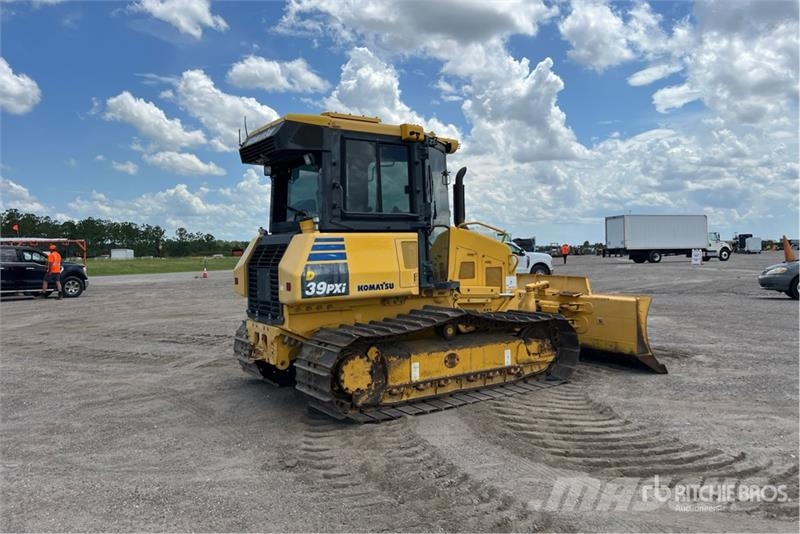 Komatsu D39PXI-23 Crawler Dozer Crawler dozers