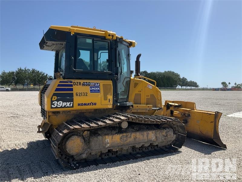 Komatsu D39PXI-24 Crawler Dozer Rupsdozers