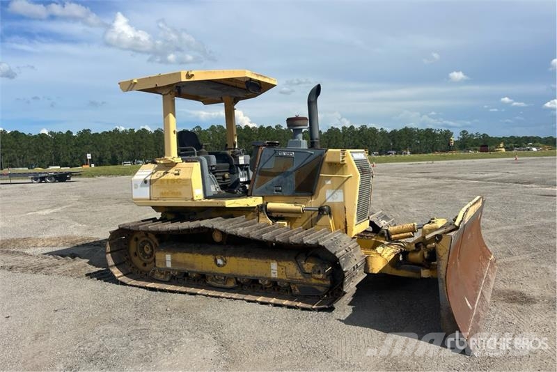 Komatsu D41P-6 lánctalpas dózerek