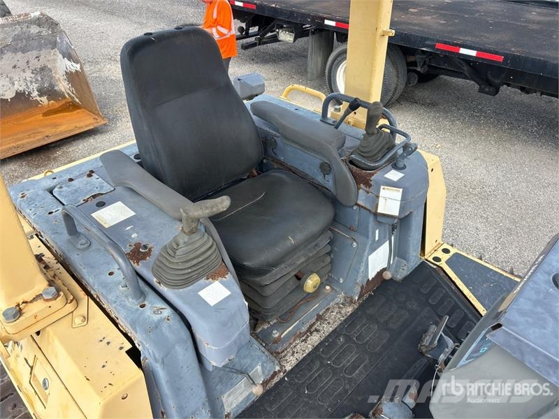 Komatsu D41P-6 lánctalpas dózerek
