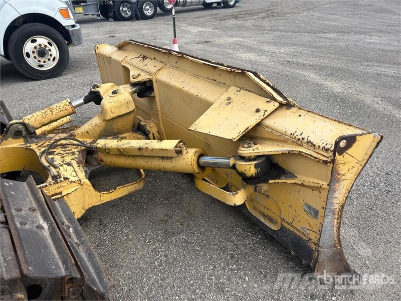 Komatsu D41P-6 lánctalpas dózerek