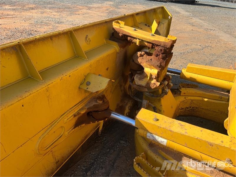 Komatsu D51PXi-24 Crawler Dozer Bulldozer på larvebånd