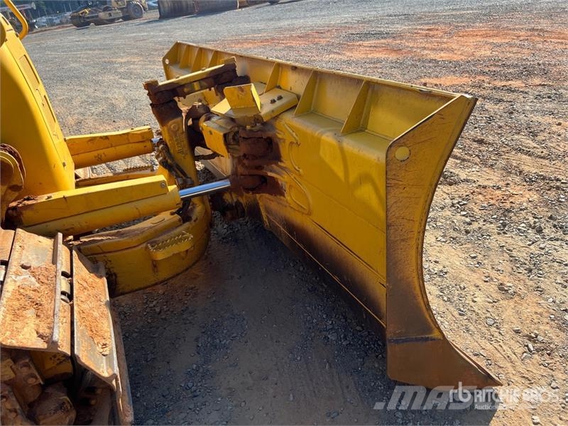 Komatsu D51PXi-24 Crawler Dozer Bulldozer på larvebånd