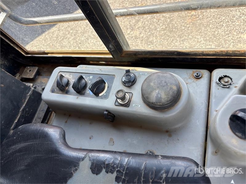 Komatsu D51PXi-24 Crawler Dozer (Inoperable) Bulldozer på larvebånd