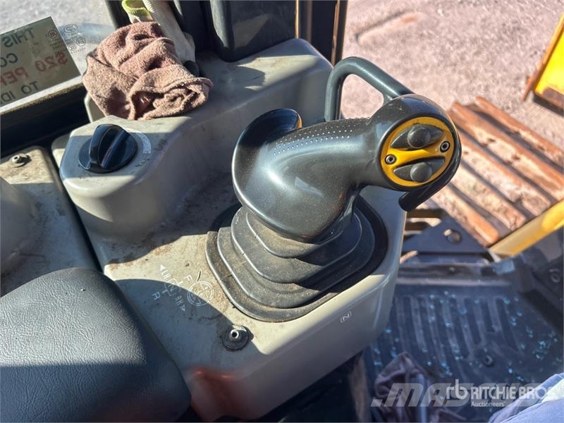 Komatsu D51PXi-24 Crawler Dozer (Inoperable) Dozer cingolati