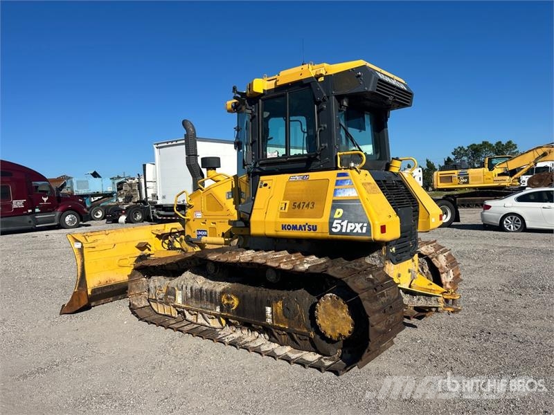 Komatsu D51PXi-24 Crawler Dozer (Inoperable) Dozer cingolati