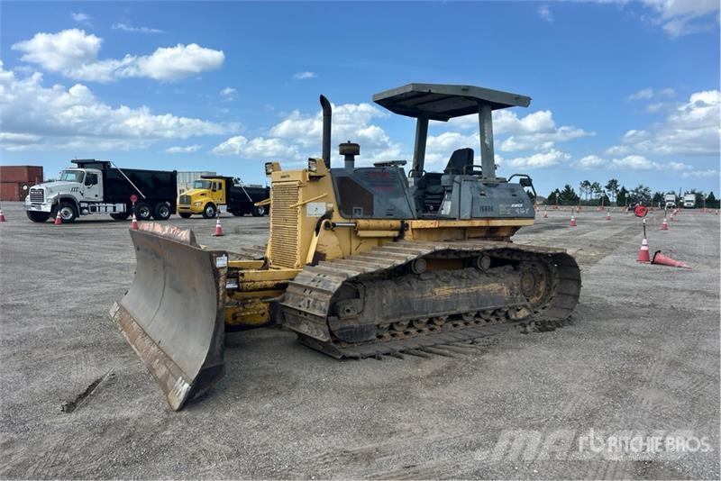 Komatsu D61PX Buldožerji goseničarji