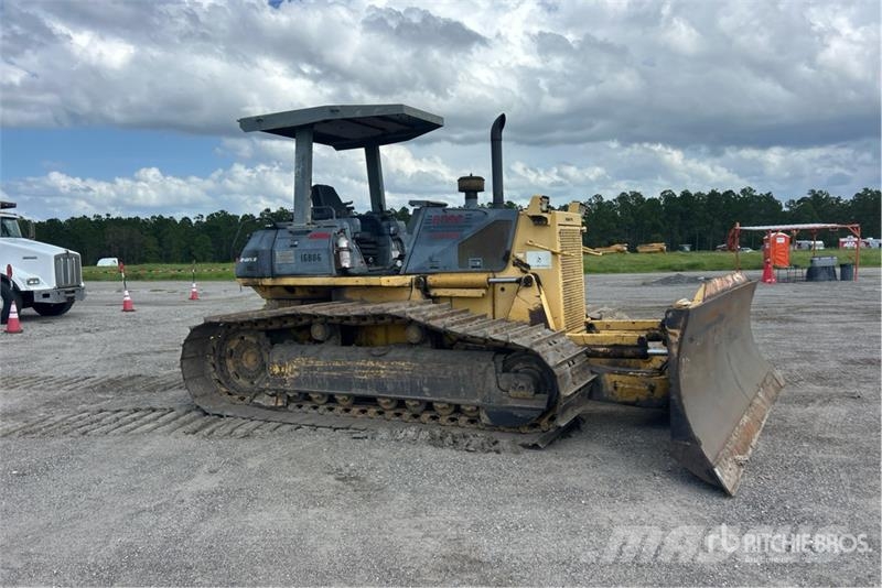 Komatsu D61PX Buldožerji goseničarji