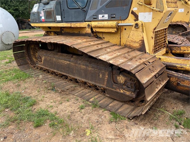 Komatsu D61PX-12 Pásové dozéry