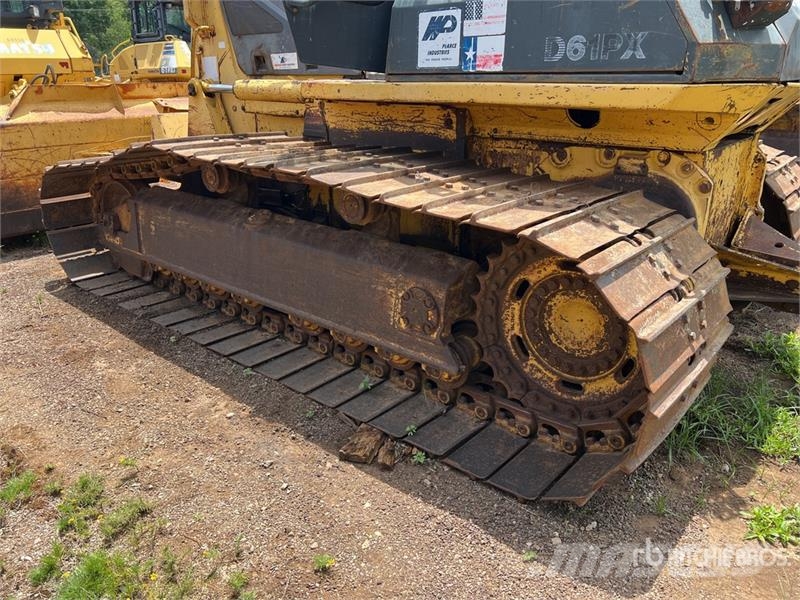 Komatsu D61PX-12 Pásové dozéry