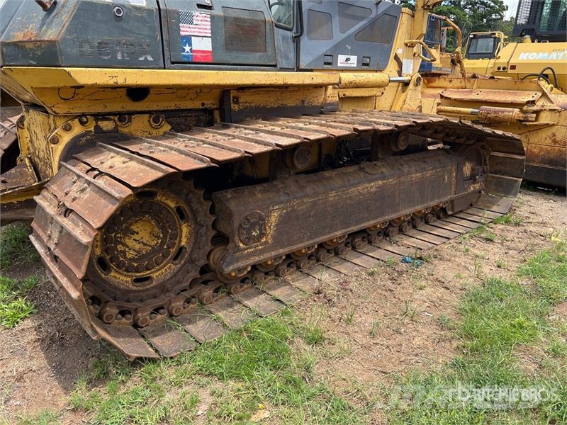 Komatsu D61PX-12 Pásové dozéry