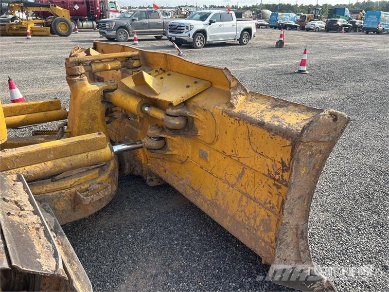 Komatsu D61PX-24 履帶推土機