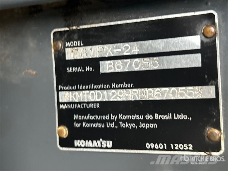 Komatsu D61PX-24 Crawler dozers