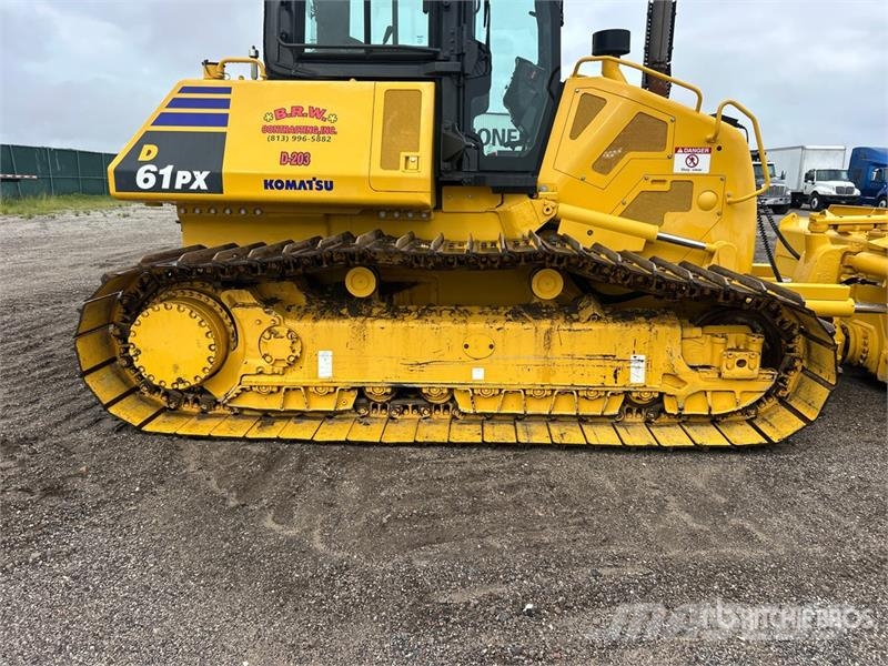 Komatsu D61PX-24 Crawler dozers
