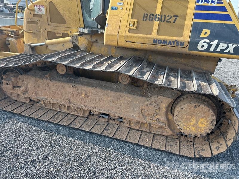 Komatsu D61PX-24 履帶推土機