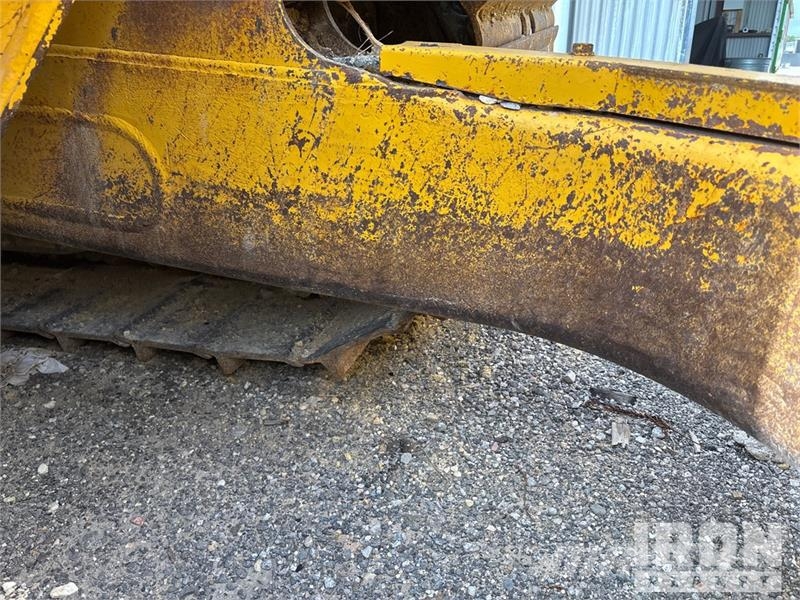 Komatsu D61PXi-23 Crawler Dozer (Inoperable) Buldožeri guseničari