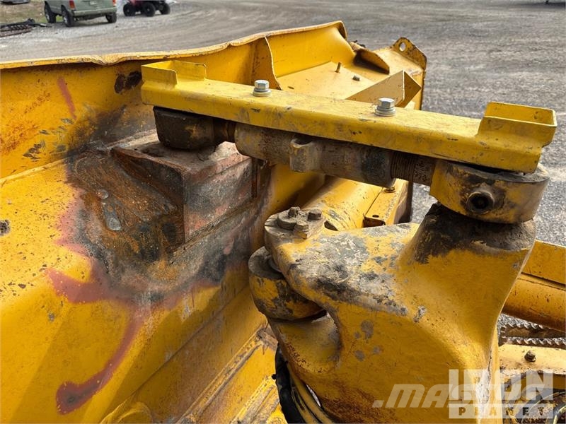 Komatsu D61PXi-23 Crawler Dozer (Inoperable) Buldožeri guseničari