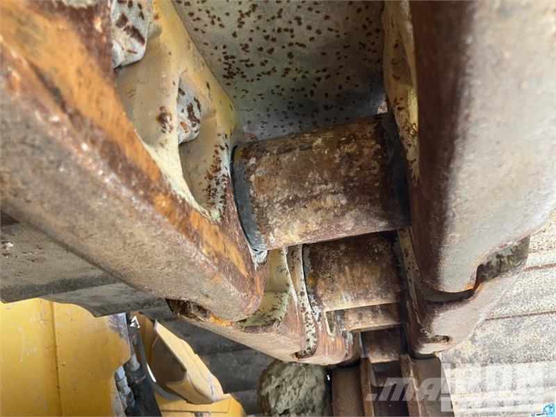 Komatsu D61PXI-24 Crawler Dozer Rupsdozers