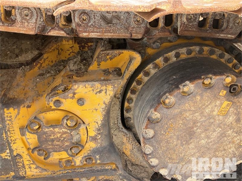 Komatsu D61PXI-24 Crawler Dozer Rupsdozers
