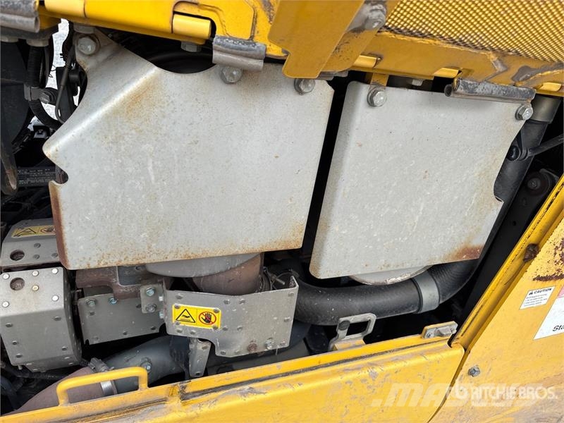 Komatsu D65PX-18 Crawler Dozer Bulldozer på larvebånd