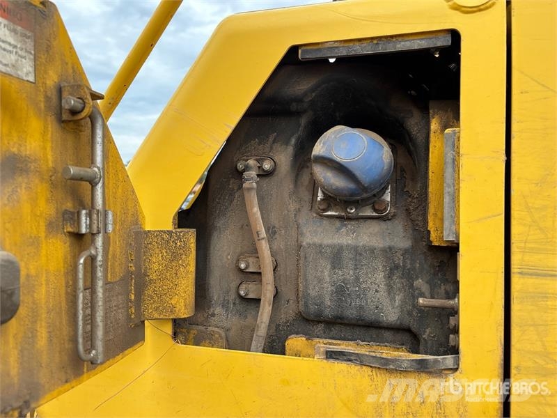 Komatsu D65PX-18 Crawler Dozer Bulldozer på larvebånd