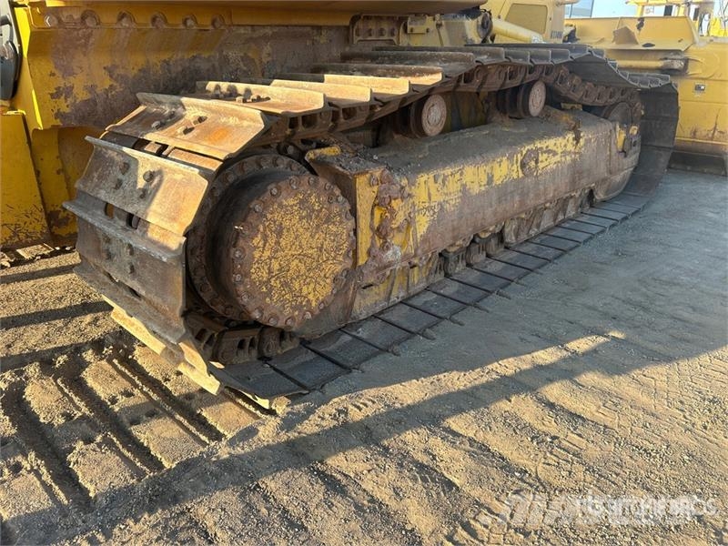 Komatsu D71PXI-24 Crawler Dozer Kāpurķēžu buldozeri