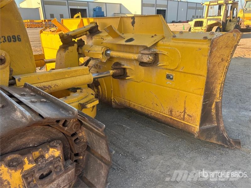 Komatsu D71PXI-24 Crawler Dozer Kāpurķēžu buldozeri