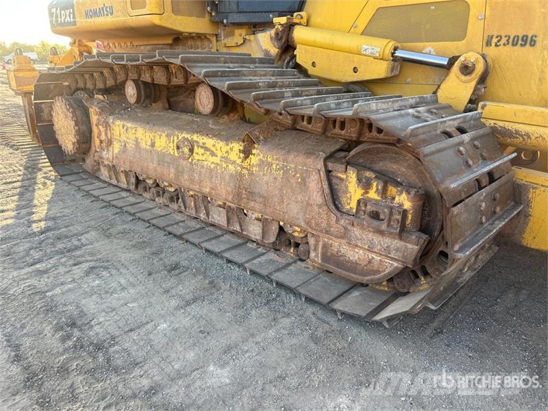 Komatsu D71PXI-24 Crawler Dozer Kāpurķēžu buldozeri