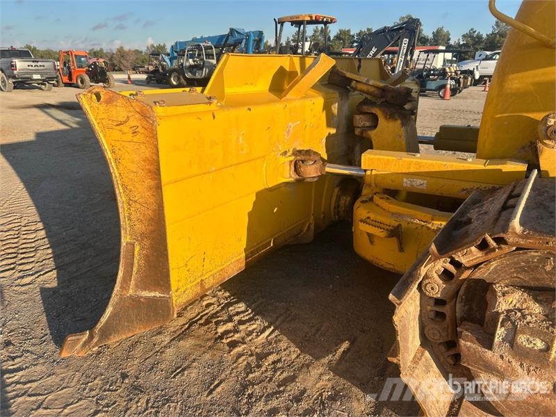 Komatsu D71PXI-24 Crawler Dozer Kāpurķēžu buldozeri