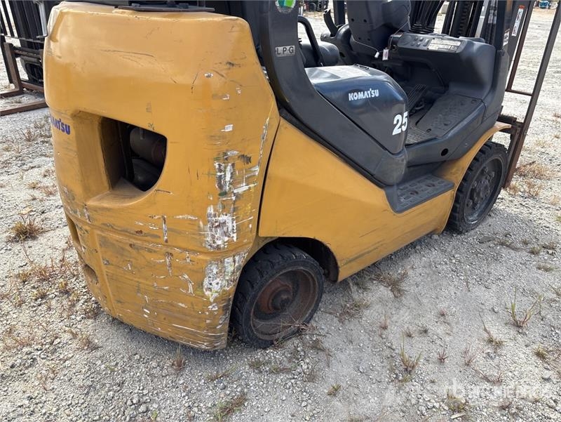 Komatsu FG25 Targoncák-Egyéb