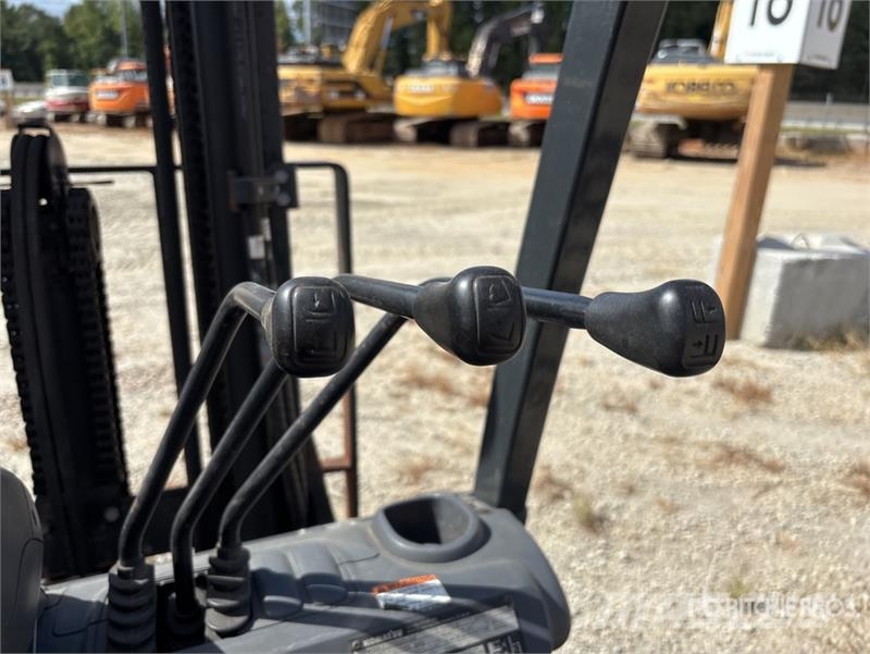 Komatsu FG25 Targoncák-Egyéb