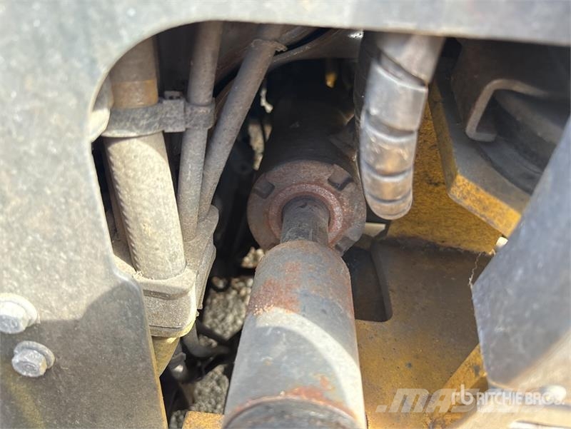 Komatsu FG25 Targoncák-Egyéb