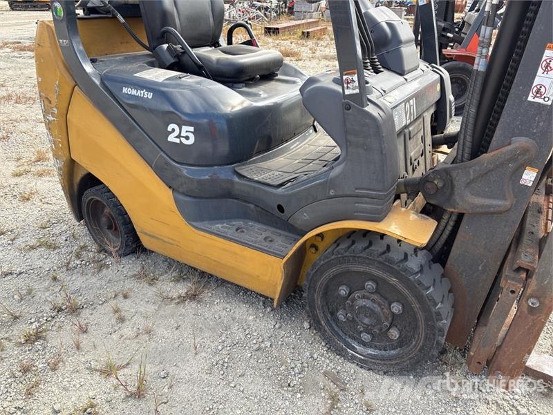 Komatsu FG25 Targoncák-Egyéb