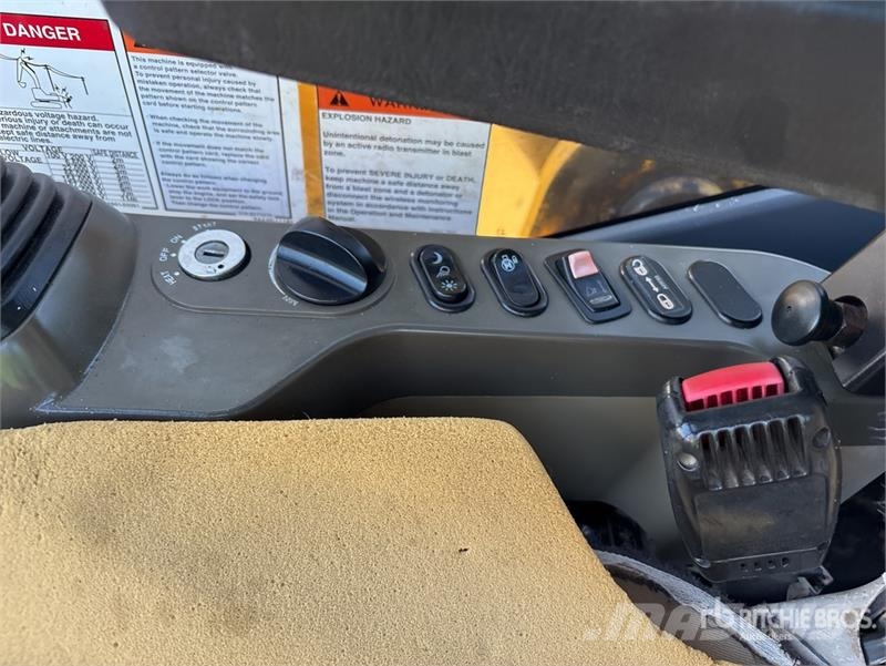 Komatsu PC 210 LC 11 Tracked Excavator Εκσκαφείς με ερπύστριες