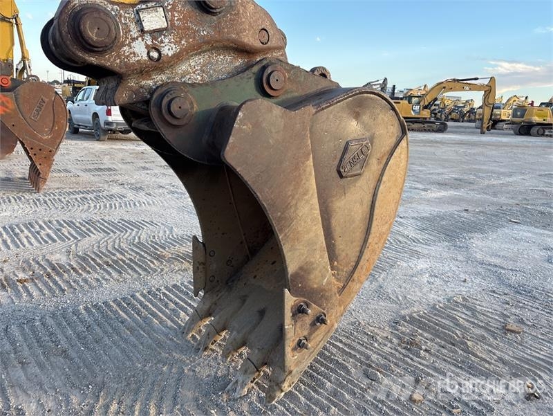 Komatsu PC 210 LC 11 Tracked Excavator Εκσκαφείς με ερπύστριες