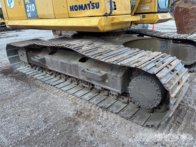 Komatsu PC 210 LC 11 Tracked Excavator Gravemaskiner på larvebånd