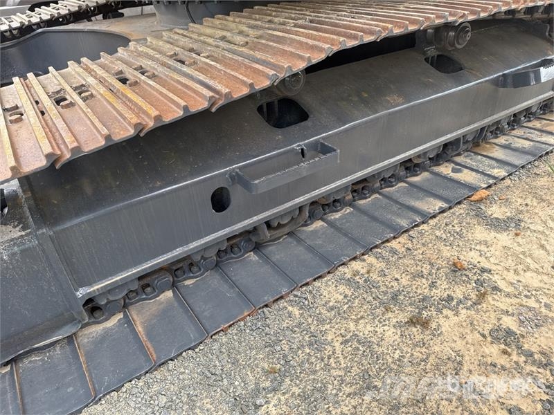 Komatsu PC 210 LC 11 Tracked Excavator Crawler excavators