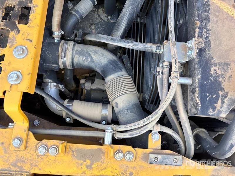 Komatsu PC 210 LC 11 Tracked Excavator Εκσκαφείς με ερπύστριες