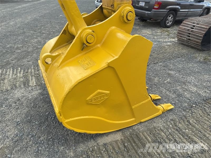 Komatsu PC 210 LC 11 Tracked Excavator Crawler excavators