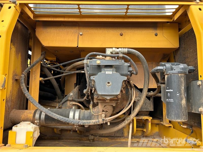 Komatsu PC 360 LC-10 Tracked Excavator Bageri guseničari