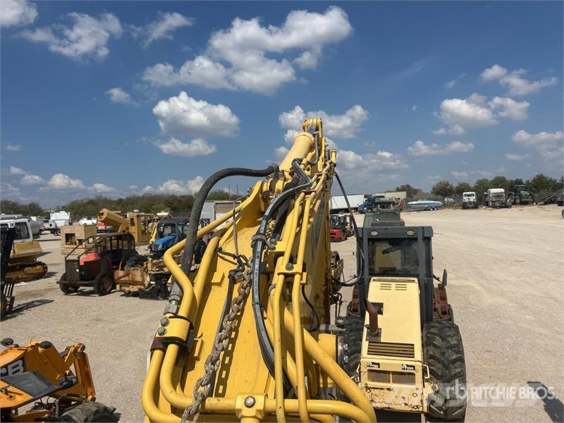 Komatsu PC138USLC-10 Tracked Excavator 大型油圧ショベル12t以上(パワーショベル・ユンボ)