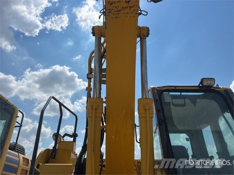 Komatsu PC138USLC-10 Tracked Excavator 大型油圧ショベル12t以上(パワーショベル・ユンボ)
