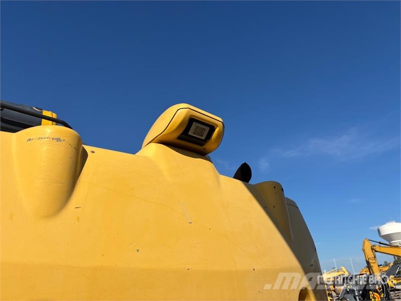 Komatsu PC138USLC-10 Tracked Excavator Kāpurķēžu ekskavatori