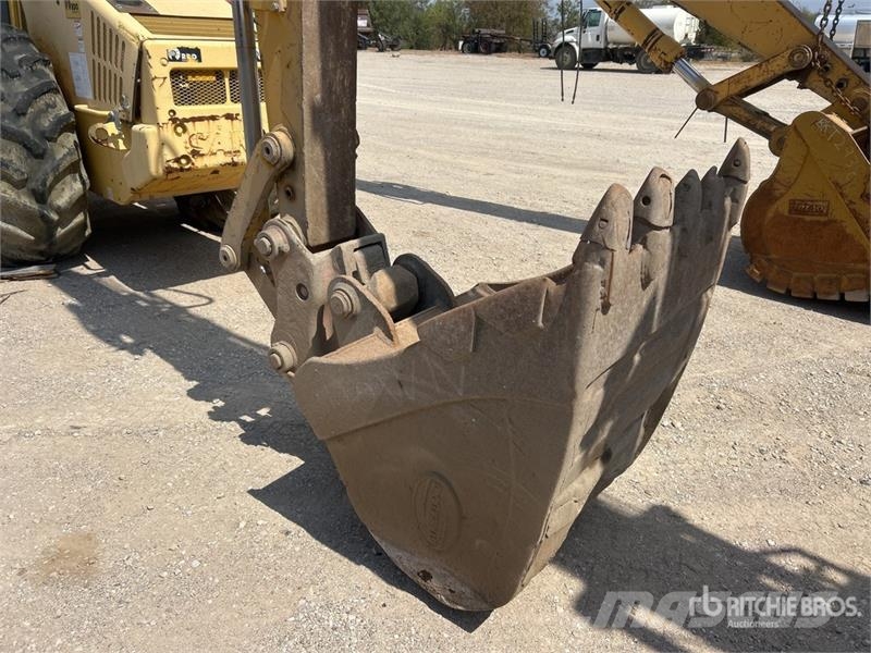 Komatsu PC138USLC-10 Tracked Excavator 大型油圧ショベル12t以上(パワーショベル・ユンボ)