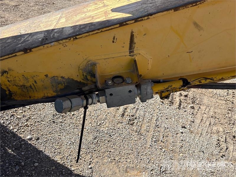 Komatsu PC138USLC-10 Tracked Excavator Kāpurķēžu ekskavatori
