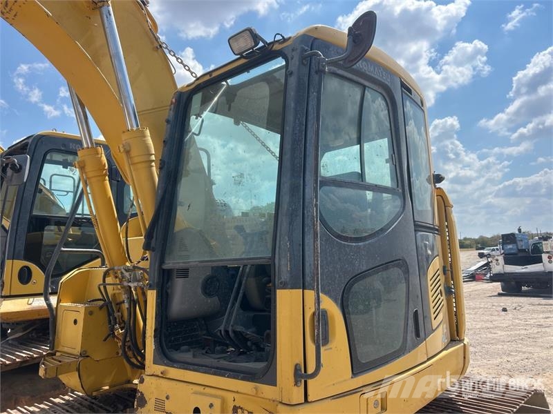Komatsu PC138USLC-10 Tracked Excavator 大型油圧ショベル12t以上(パワーショベル・ユンボ)