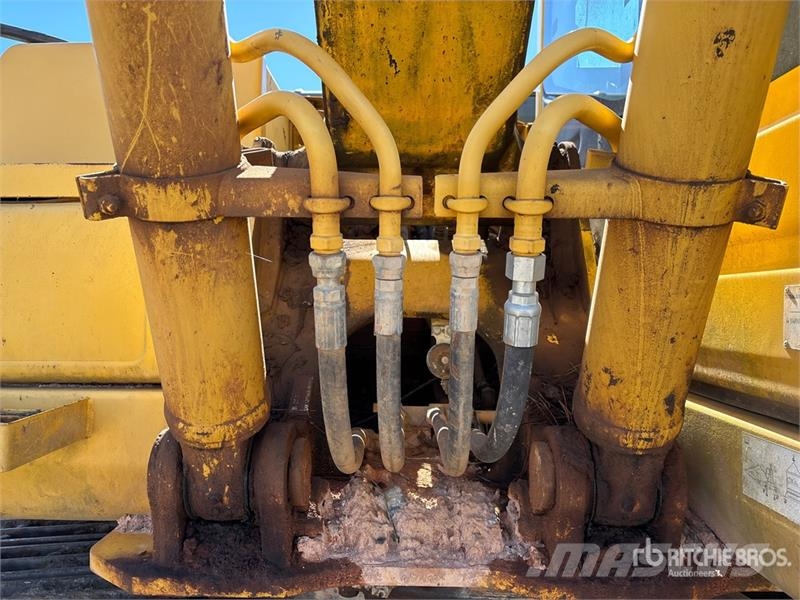 Komatsu PC160LC-8 Lánctalpas kotrók