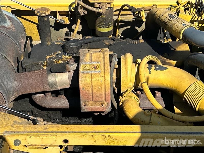 Komatsu PC200LC-8 Lánctalpas kotrók