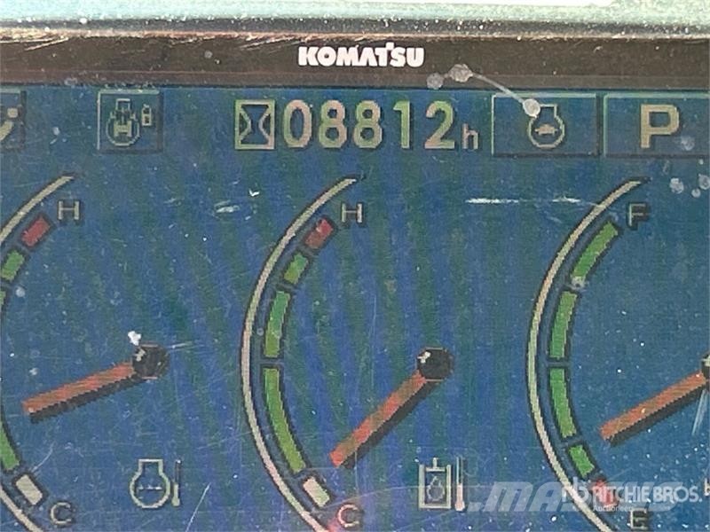 Komatsu PC200LC-8 Lánctalpas kotrók