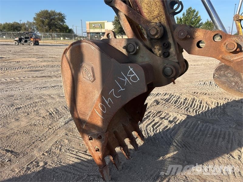 Komatsu PC200LC-8 Tracked Excavator Lánctalpas kotrók